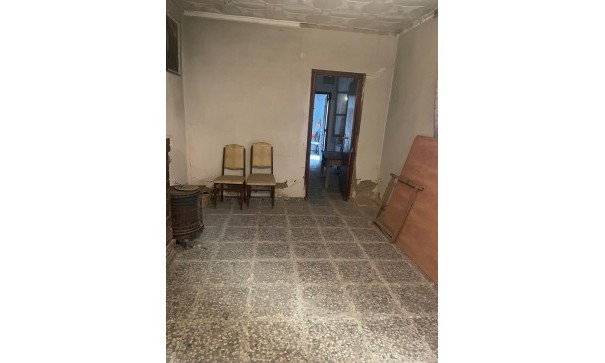 Herverkoop - Finca Landelijk pand -
Rojales