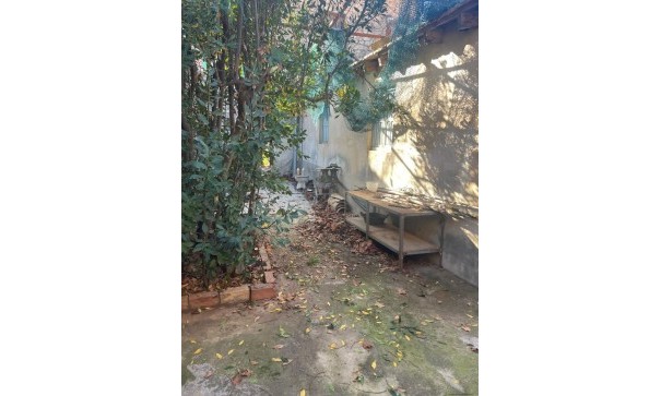 Herverkoop - Finca Landelijk pand -
Rojales