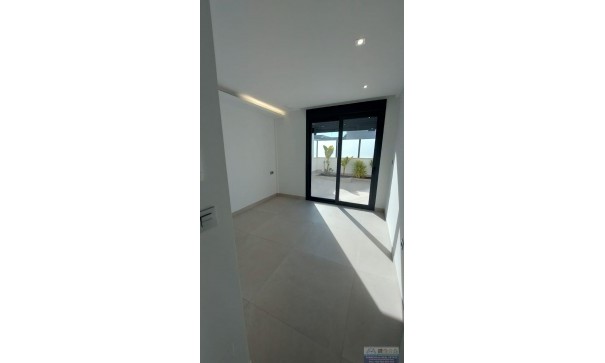 Videresalg - Fritliggende villa -
Torrevieja - Los Balcones