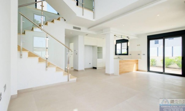 Sale - Detached Villa -
Torrevieja - Los Balcones
