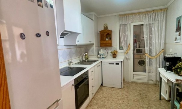 Herverkoop - Apartement Flat -
Torrevieja