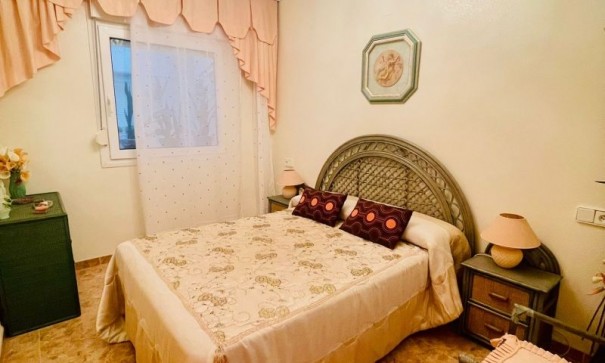 Herverkoop - Apartement Flat -
Torrevieja