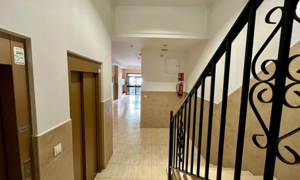Venta - Apartamento piso -
Torrevieja