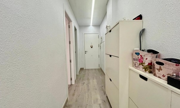 Venta - Apartamento piso -
Torrevieja