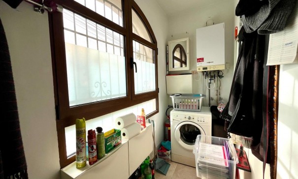 Venta - Chalet Independiente -
Villamartín