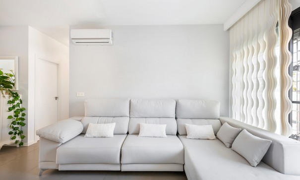 Revente - Appartement -
Elche