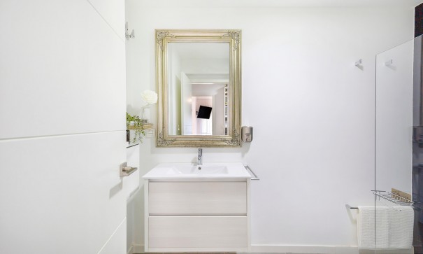 Revente - Appartement -
Elche