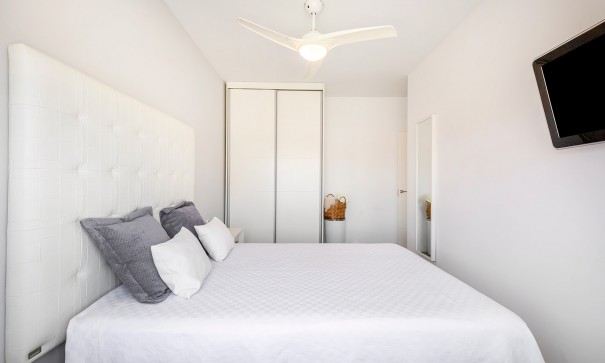 Revente - Appartement -
Elche