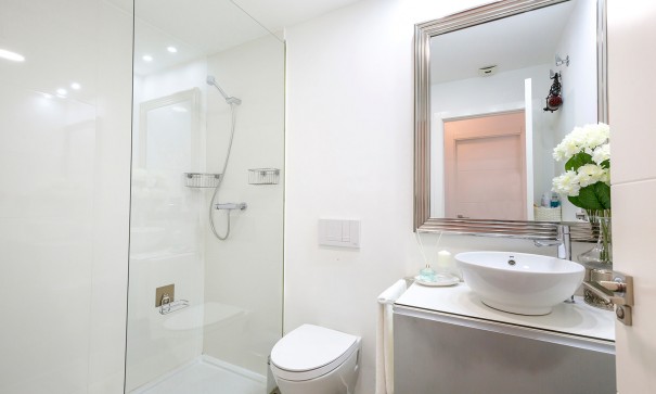 Revente - Appartement -
Elche