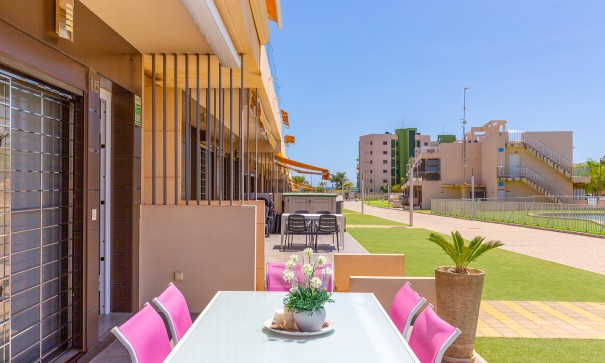 Revente - Appartement -
Elche