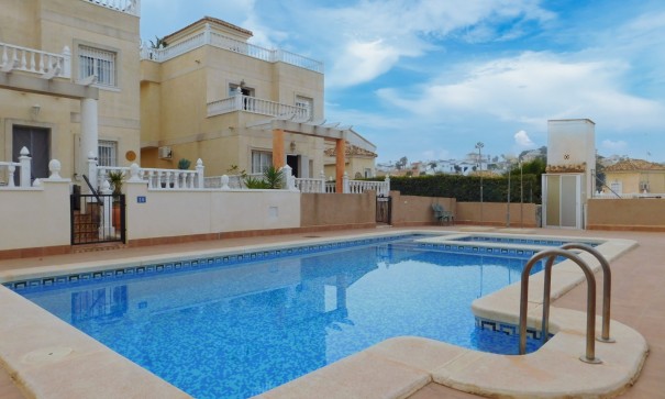 Återförsäljning - Fristående villa -
Ciudad Quesada - Rojales - Ciudad Quesada