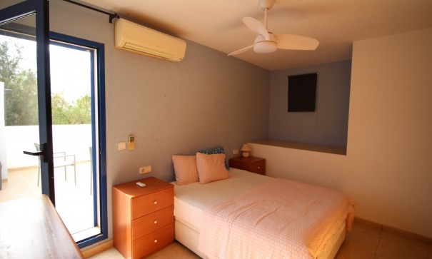 Sale - Detached Villa -
Fortuna