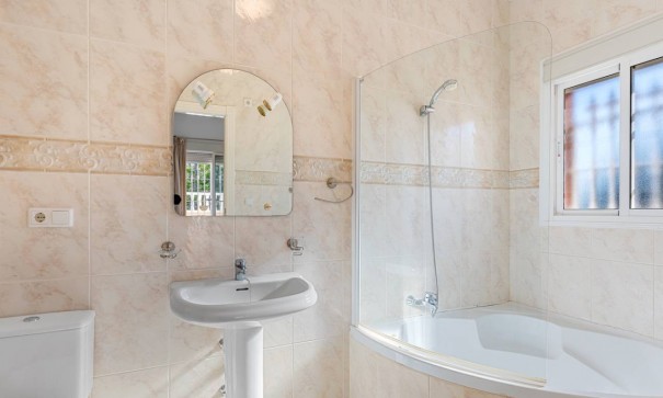 Sale - Detached Villa -
Ciudad Quesada - Rojales - Dona Pepa