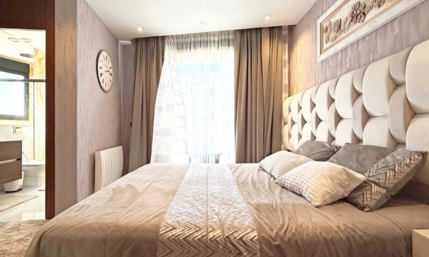 Videresalg - Dobbeltvilla -
Orihuela Costa - Villamartín