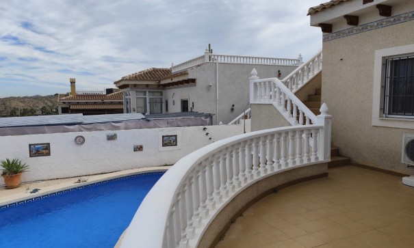 Venta - Chalet Independiente -
Bigastro
