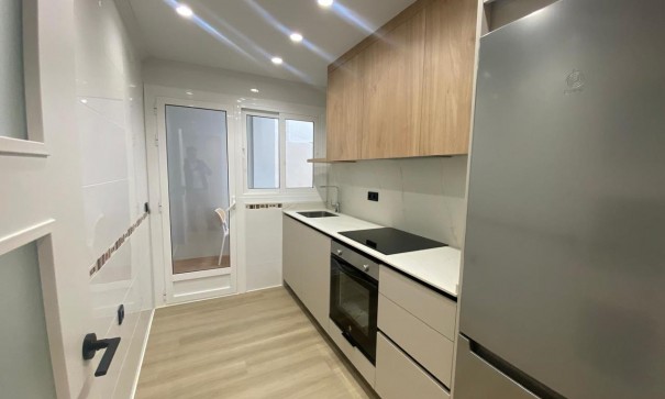 Revente - Appartement -
San Miguel de Salinas - San Miguel