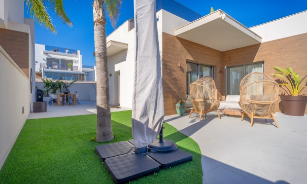 Revente - Villa Individuelle -
San Miguel de Salinas