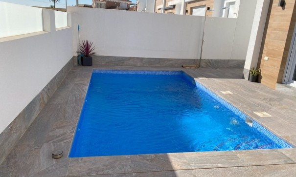 Revente - Villa Individuelle -
Avileses