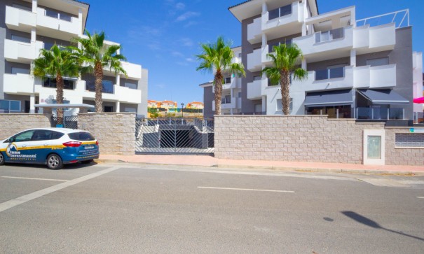 Revente - Appartement -
Villamartín - Villamartin
