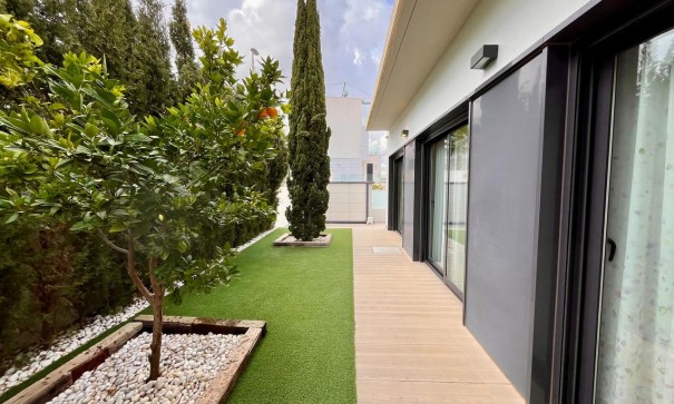 Sale - Detached Villa -
Dehesa de Campoamor - Dehesa de campoamor