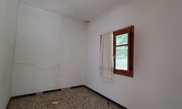 Återförsäljning - Fristående villa -
Hondón de los Fráiles