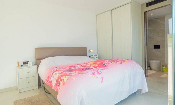 Sale - Detached Villa -
La Finca Golf - Algorfa