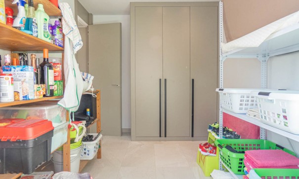 Sale - Detached Villa -
La Finca Golf - Algorfa