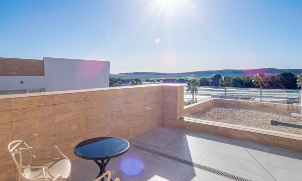 Sale - Detached Villa -
La Finca Golf - Algorfa