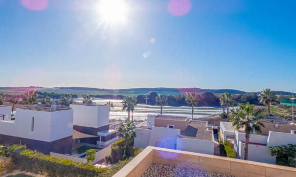 Sale - Detached Villa -
La Finca Golf - Algorfa