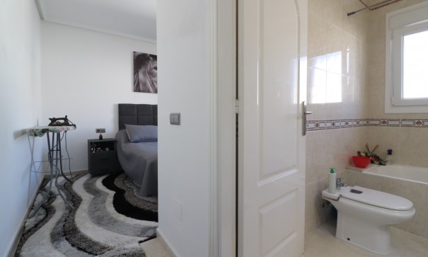 Sale - Detached Villa -
Benijofar - Monte Azul