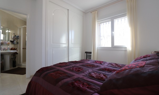 Sale - Detached Villa -
Benijofar - Monte Azul