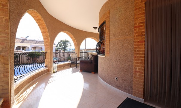 Sale - Detached Villa -
Benijofar - Monte Azul