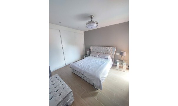 Venta - Apartamento piso -
Orihuela Costa