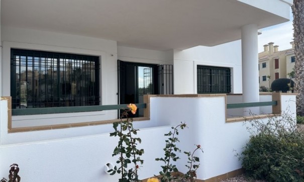Resale - Wohnung Appartement -
Orihuela Costa