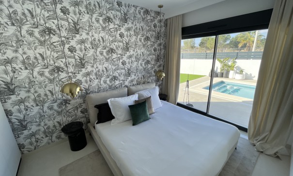 Resale - Freistehende Villa -
San Miguel de Salinas - San Miguel