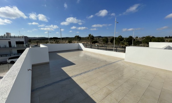 Resale - Freistehende Villa -
San Miguel de Salinas - San Miguel