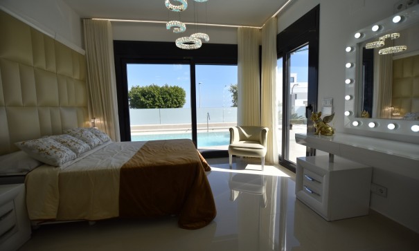 Sprzedaż - Willa wolnostojąca -
San Miguel de Salinas