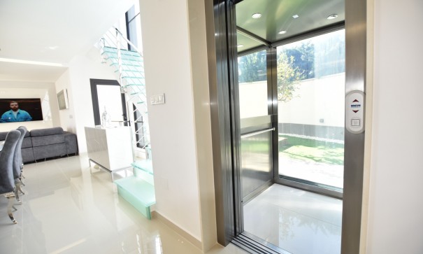 Sprzedaż - Willa wolnostojąca -
San Miguel de Salinas