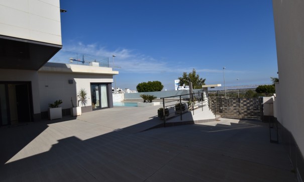 Sprzedaż - Willa wolnostojąca -
San Miguel de Salinas