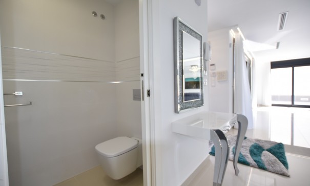 Sprzedaż - Willa wolnostojąca -
San Miguel de Salinas