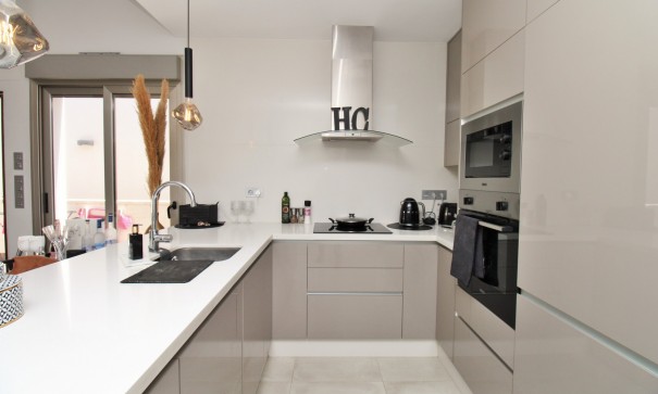 Venta - Chalet Independiente -
Villamartín