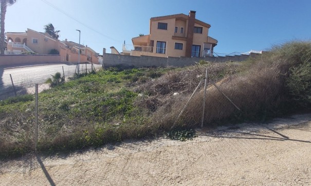 Återförsäljning - Vomt Mark -
Ciudad Quesada - Rojales - Ciudad Quesada