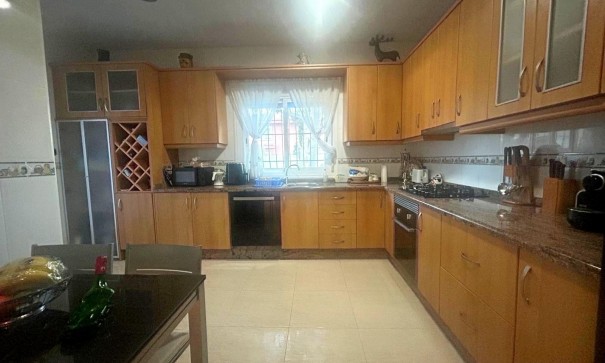 Sale - Detached Villa -
Orihuela Costa - Altos de Campoamor