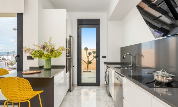 Resale - Freistehende Villa -
Benijofar