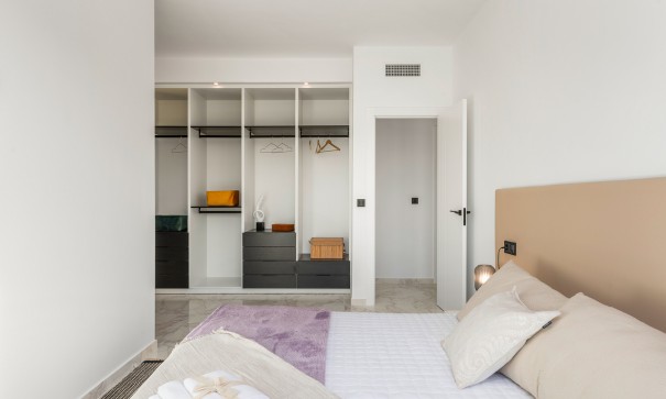 Resale - Freistehende Villa -
Benijofar