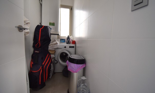 Återförsäljning - Fristående villa -
Orihuela Costa - Villamartin