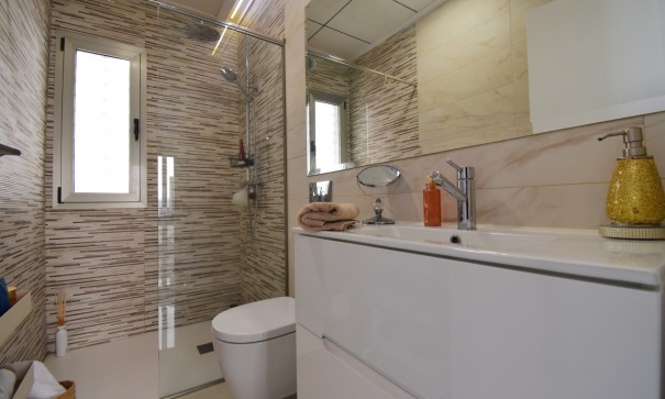 Återförsäljning - Fristående villa -
Orihuela Costa - Villamartin