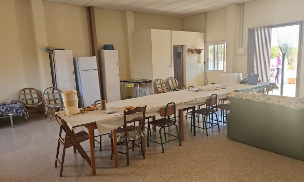 Återförsäljning - Finca lantlig egendom -
Albatera