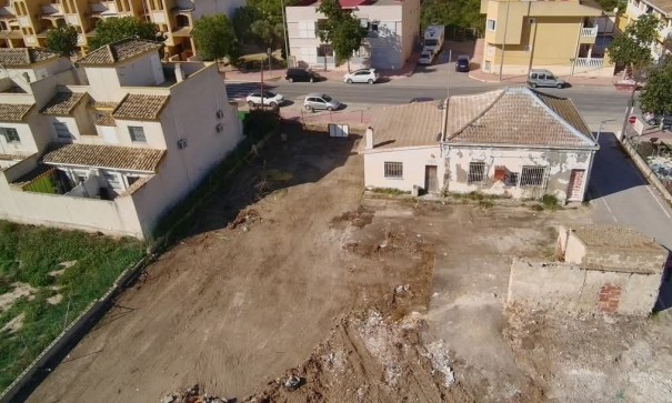 Resale - Freistehende Villa -
Daya Nueva