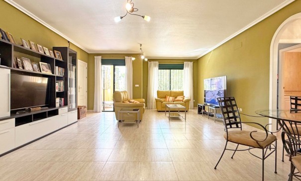 Venta - Apartamento piso -
Orihuela Costa - Lomas de Campoamor